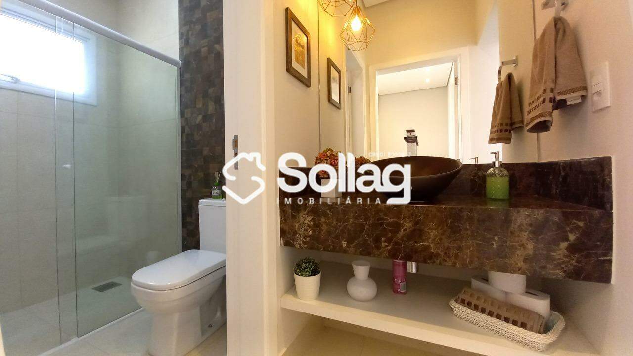 Casa em condomínio à venda no Condomínio Alpes de Vinhedo: 