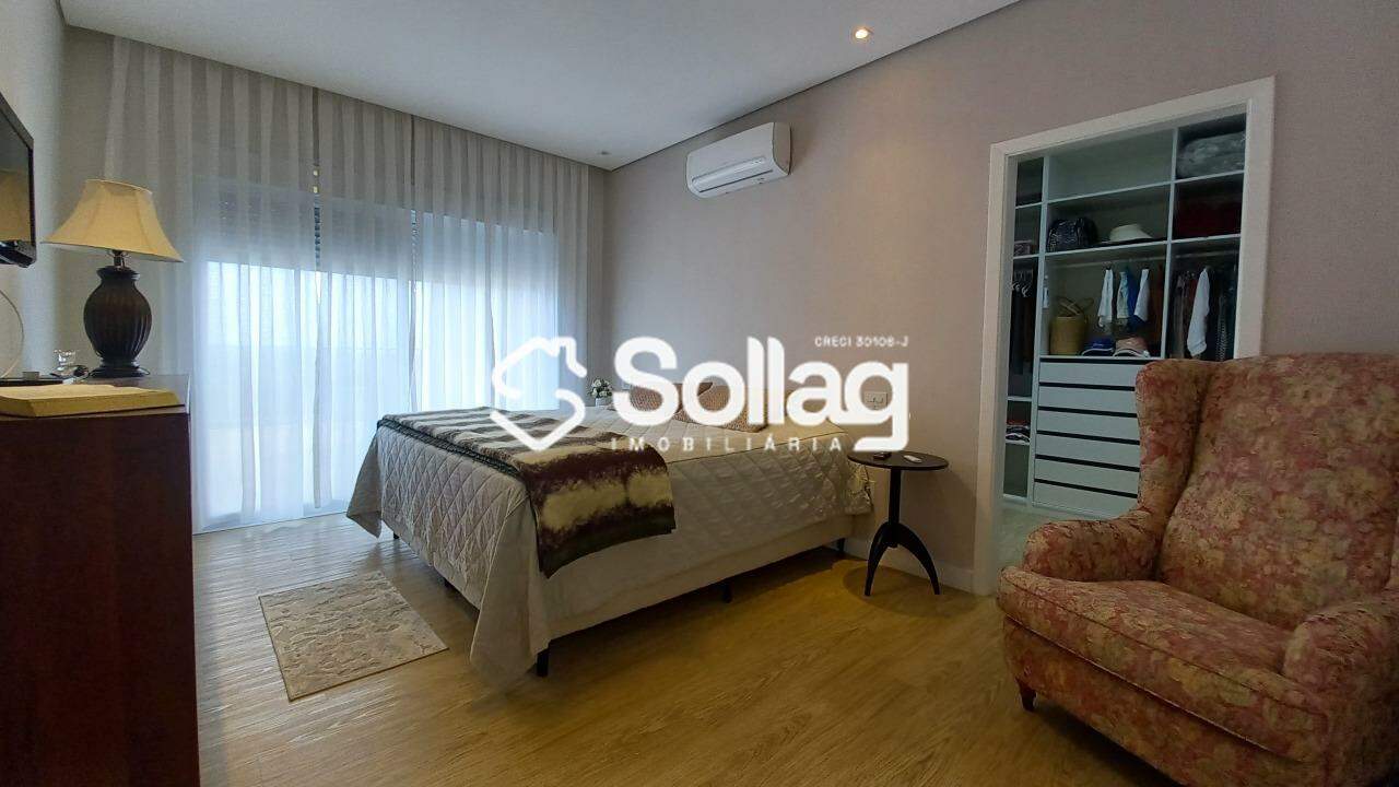 Casa em condomínio à venda no Condomínio Alpes de Vinhedo: 