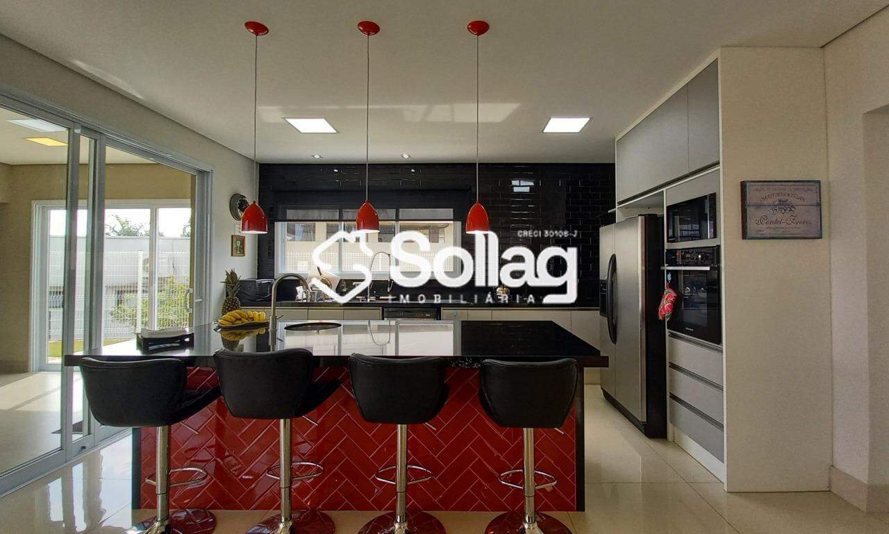 Casa em condomínio à venda no Condomínio Alpes de Vinhedo: 