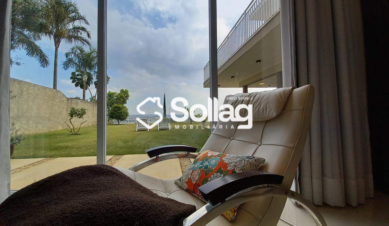 Casa em condomínio à venda no Condomínio Alpes de Vinhedo: 