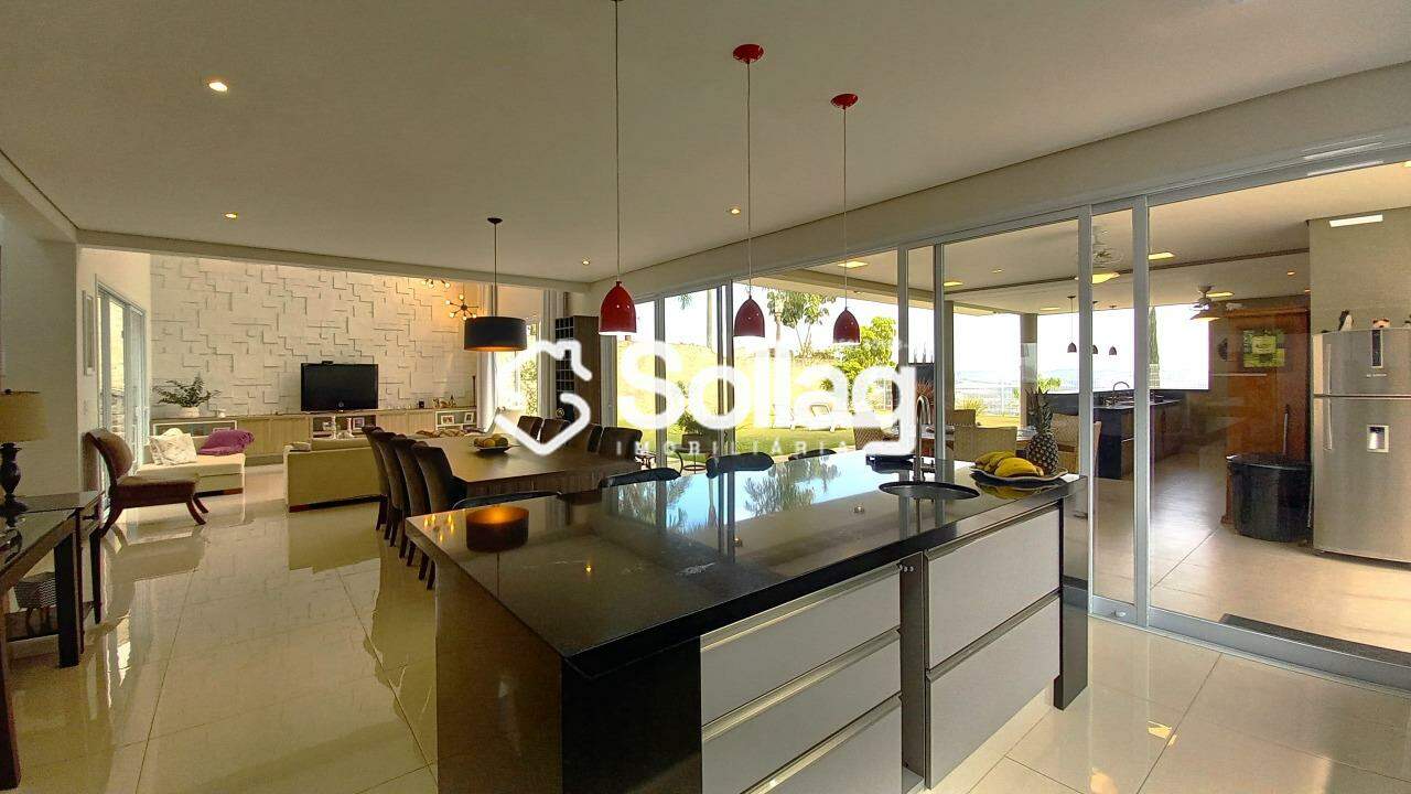 Casa em condomínio à venda no Condomínio Alpes de Vinhedo: 