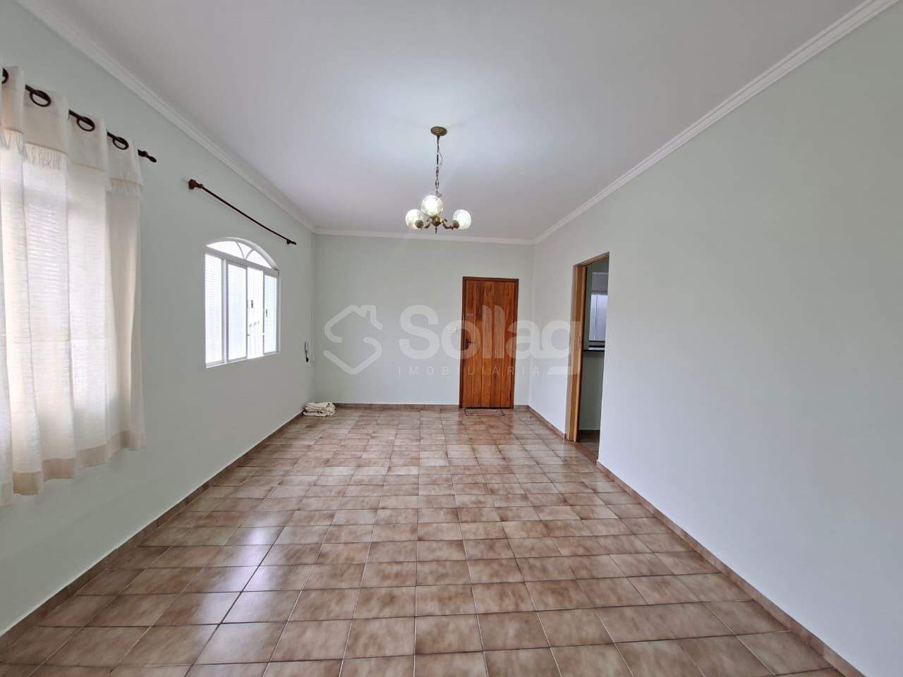 Casa para aluguel no Vila Planalto: 
