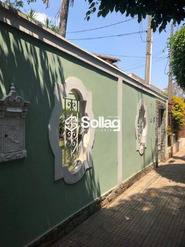 Casa à venda no Centro: 