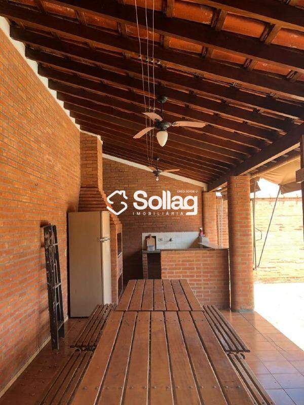 Casa à venda no Centro: 