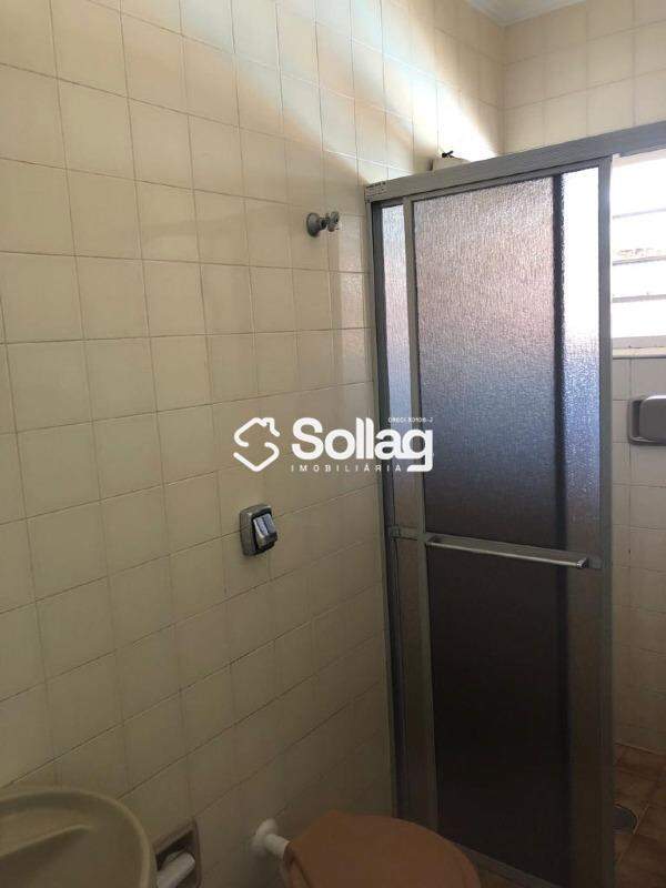 Casa à venda no Centro: 