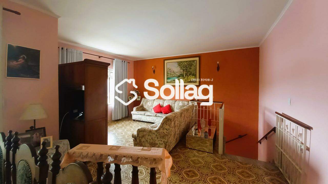 Casa à venda no Centro: 