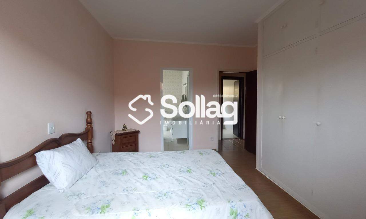 Casa à venda no Centro: 