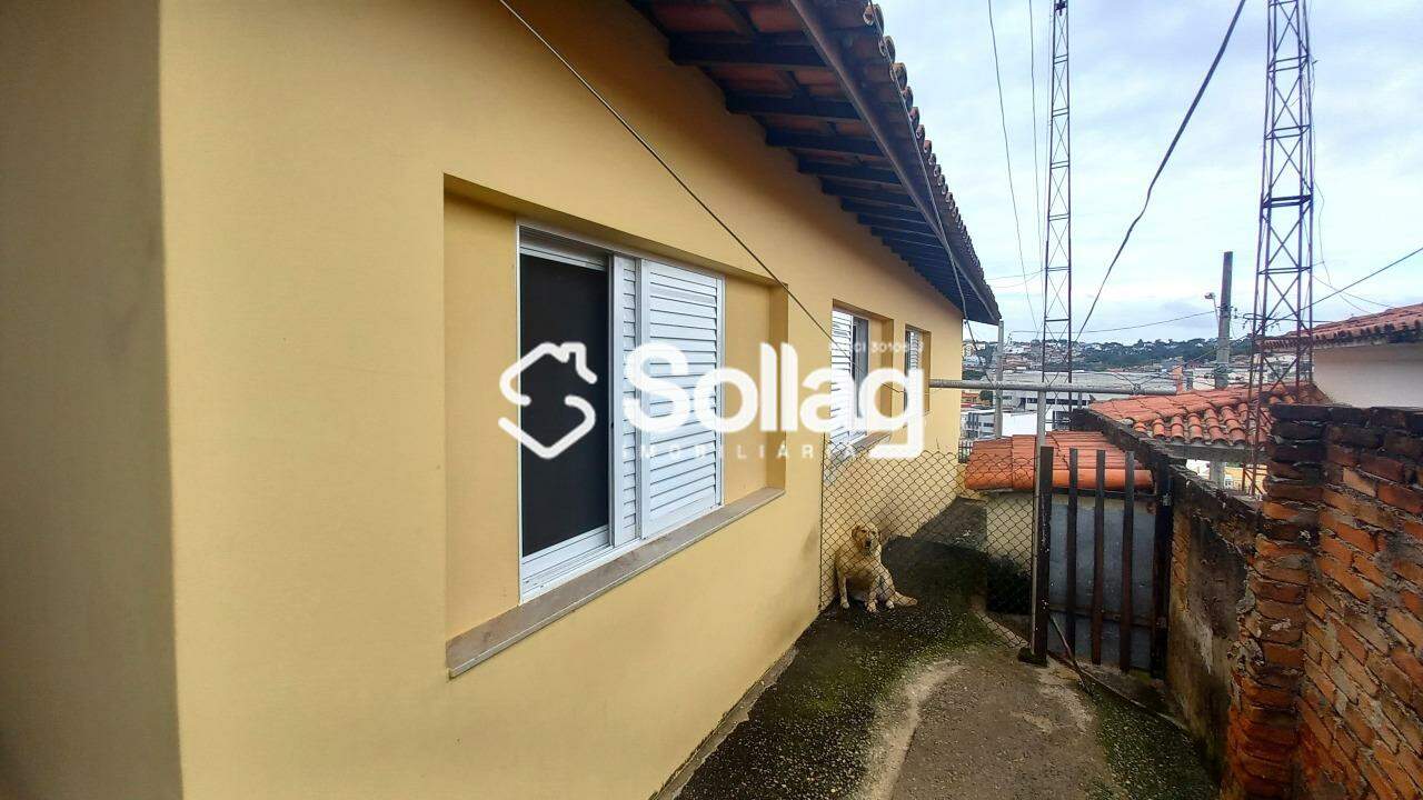 Casa à venda no Centro: 