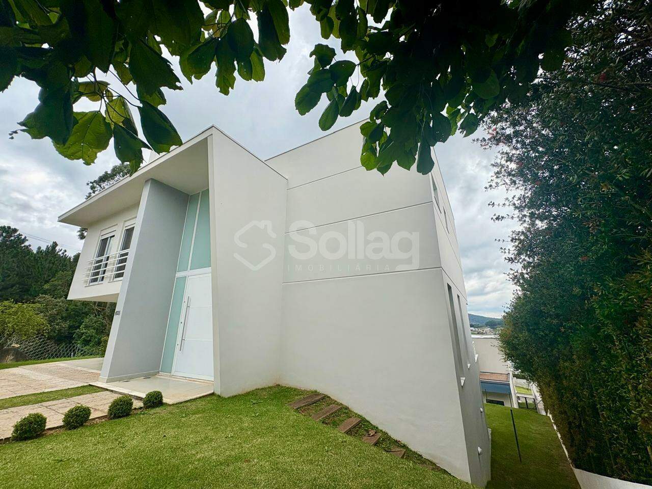 Casa em condomínio à venda no Condomínio Villagio Paradiso: