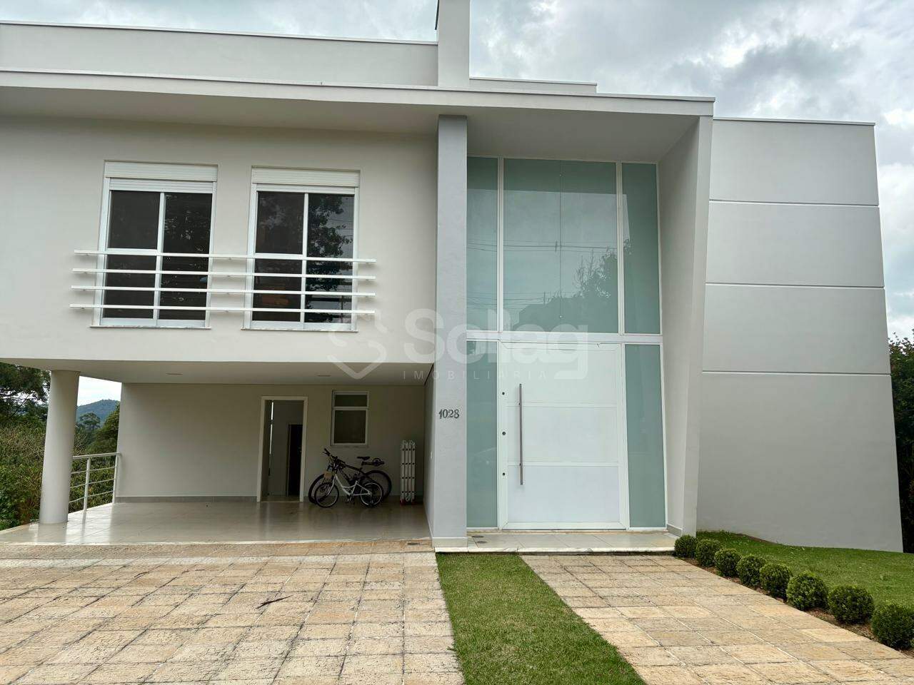 Casa em condomínio à venda no Condomínio Villagio Paradiso: