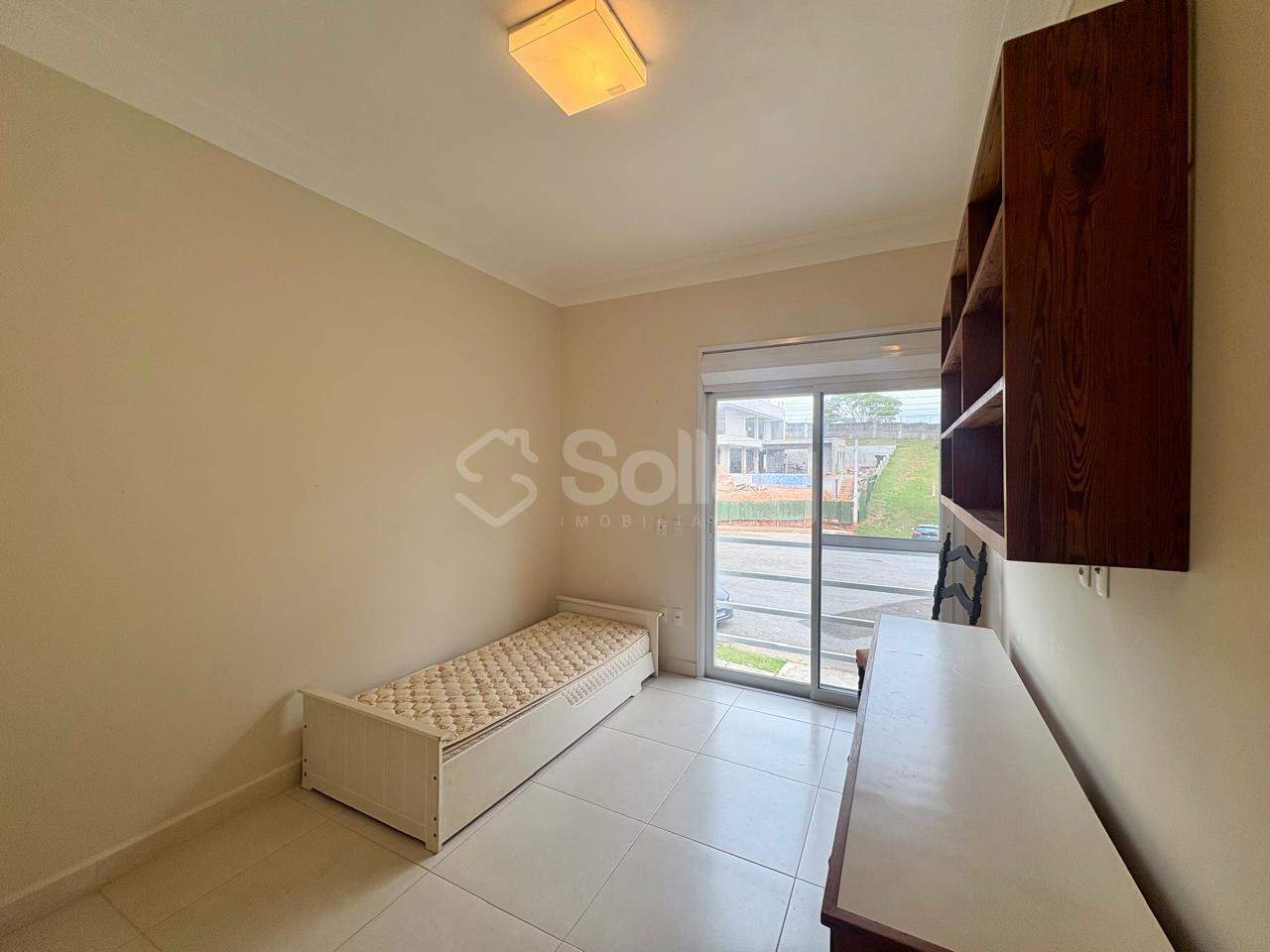 Casa em condomínio à venda no Condomínio Villagio Paradiso:
