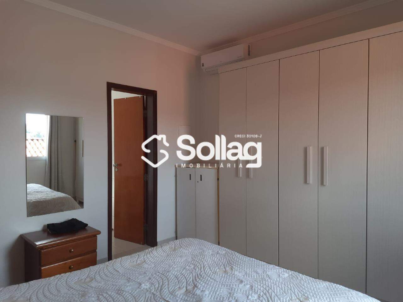 Casa para aluguel no Centro: 