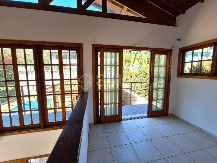 Casa em condomínio para aluguel no Bosque: Piso Superior