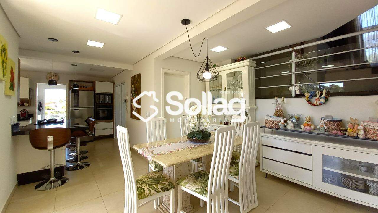 Casa em condomínio à venda no Condomínio Delle Stelle: 
