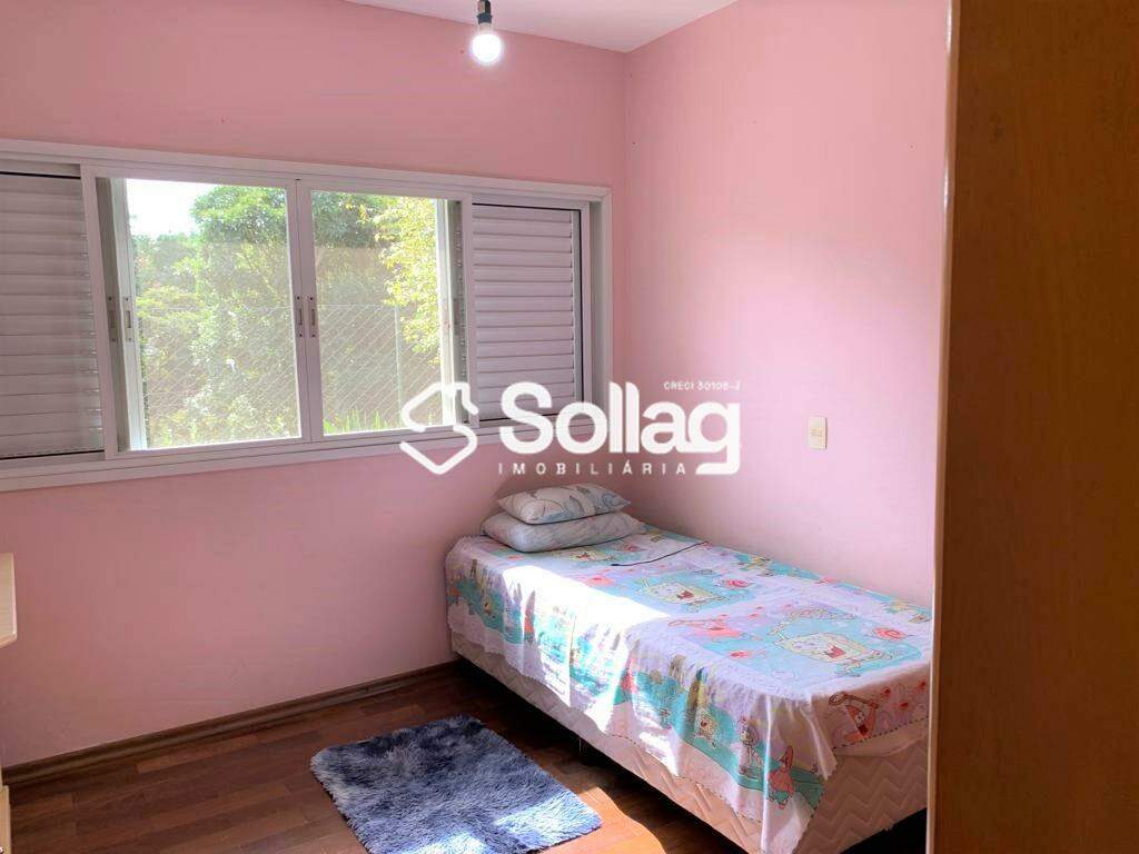 Casa à venda no Pinheirinho: 