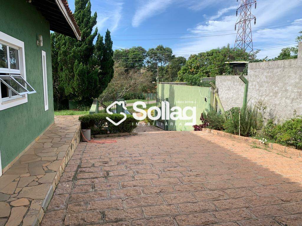 Casa à venda no Pinheirinho: 