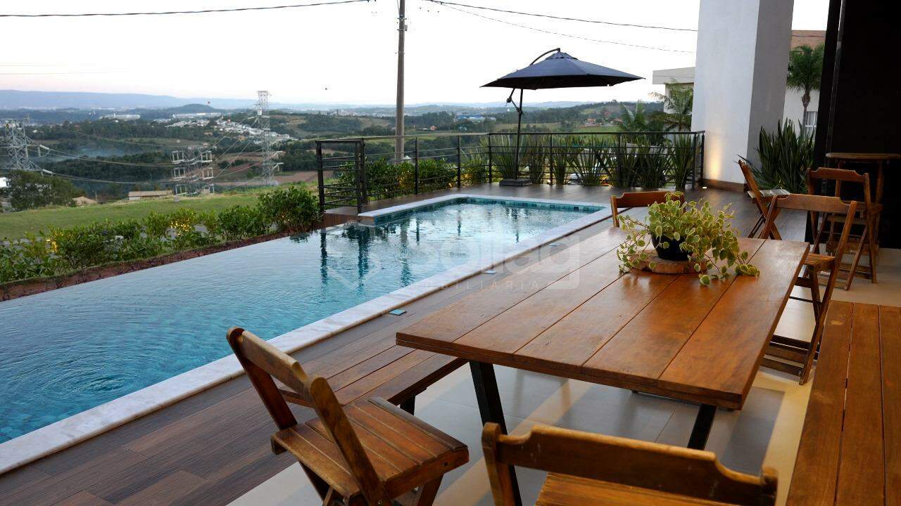 Casa em condomínio à venda no Condomínio Campo de Toscana: 