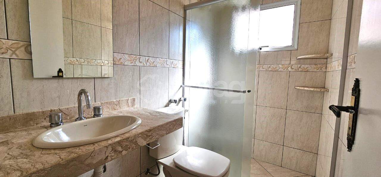 Casa em condomínio para aluguel no Condomínio Vista Alegre - Sede: 