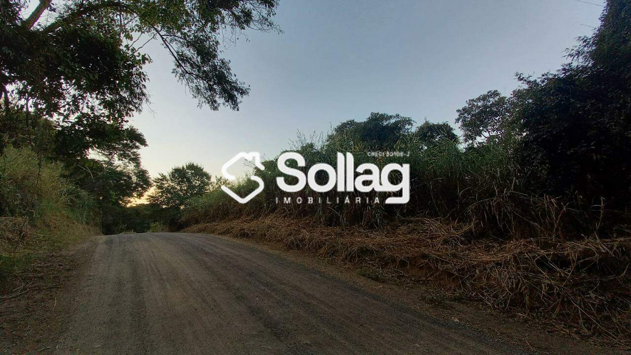 terreno à venda no Chácaras São Bento: 