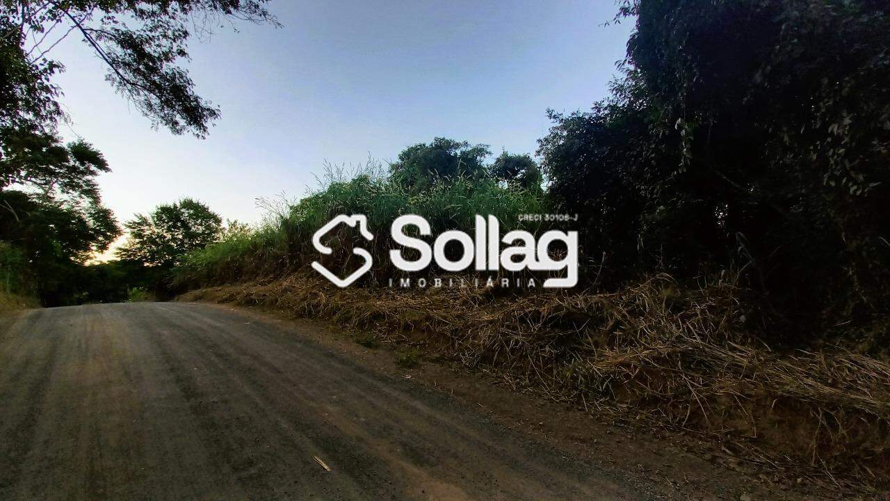 terreno à venda no Chácaras São Bento: 