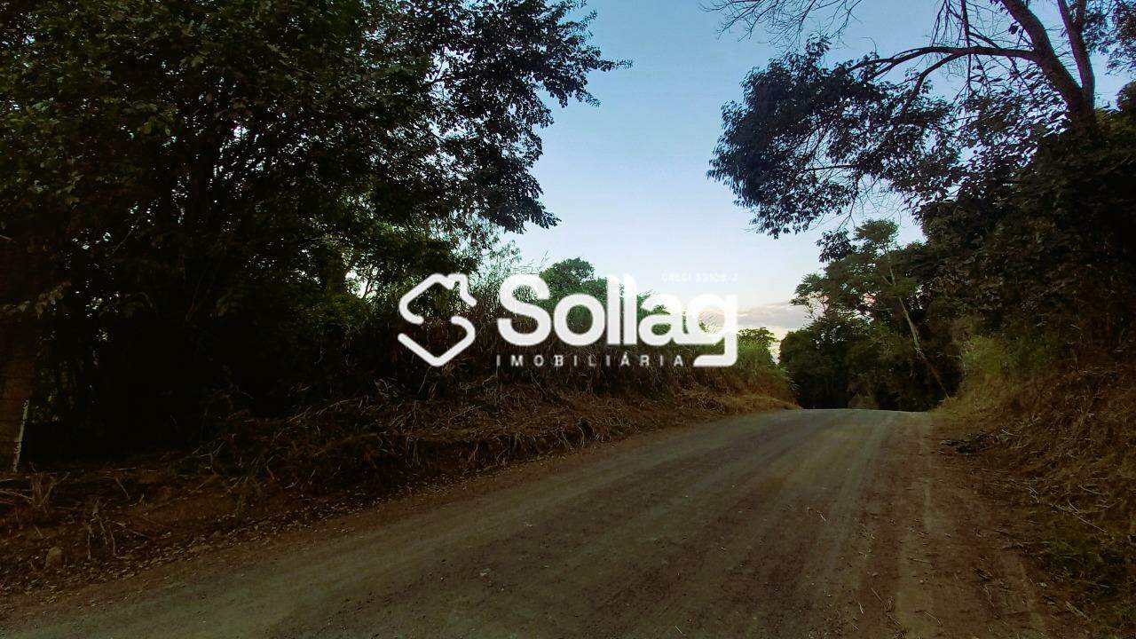 terreno à venda no Chácaras São Bento: 