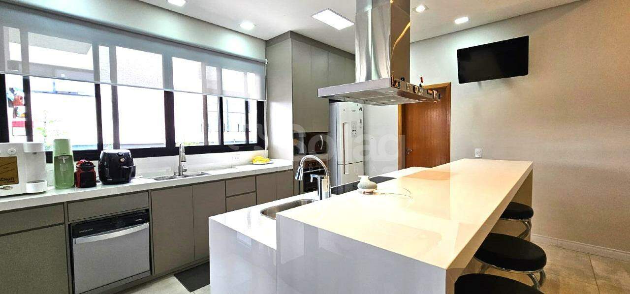 Casa em condomínio à venda no Terras de Santa Teresa II: 