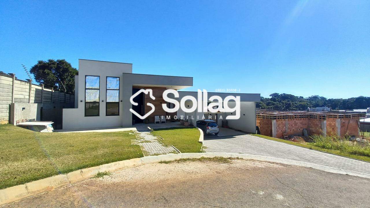 Casa em condomínio à venda no Terras de Santa Teresa II: