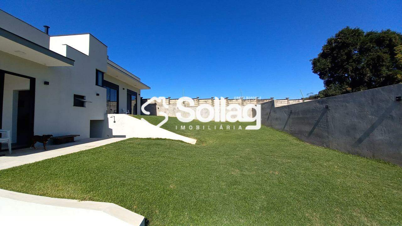 Casa em condomínio à venda no Terras de Santa Teresa II: 