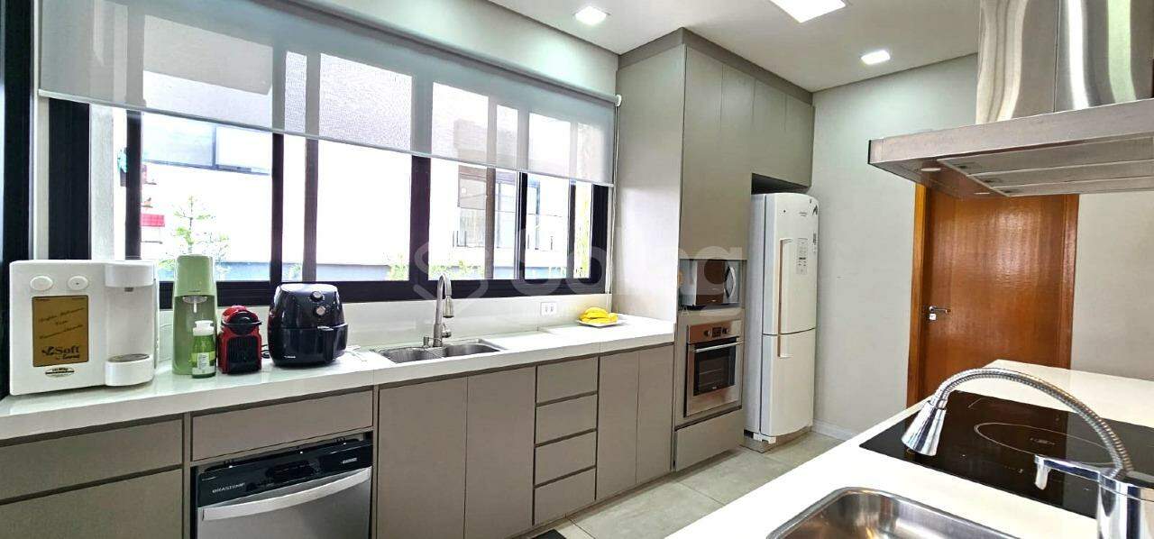 Casa em condomínio à venda no Terras de Santa Teresa II: 