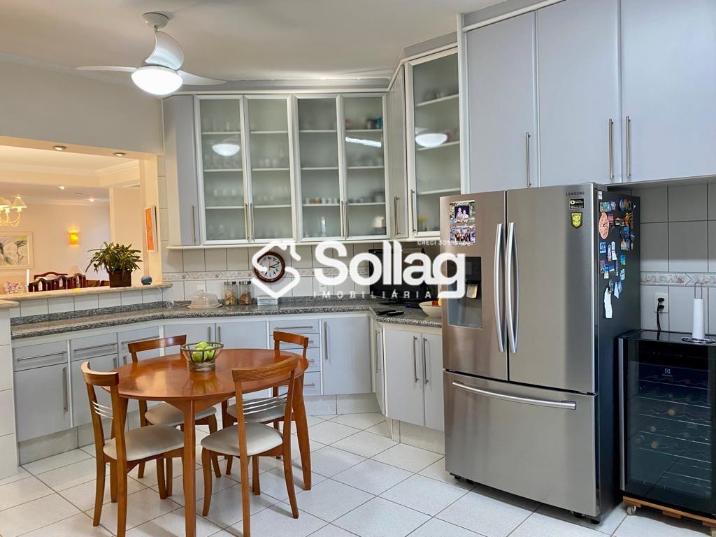 Casa em condomínio à venda no Vale do Itamaracá: 