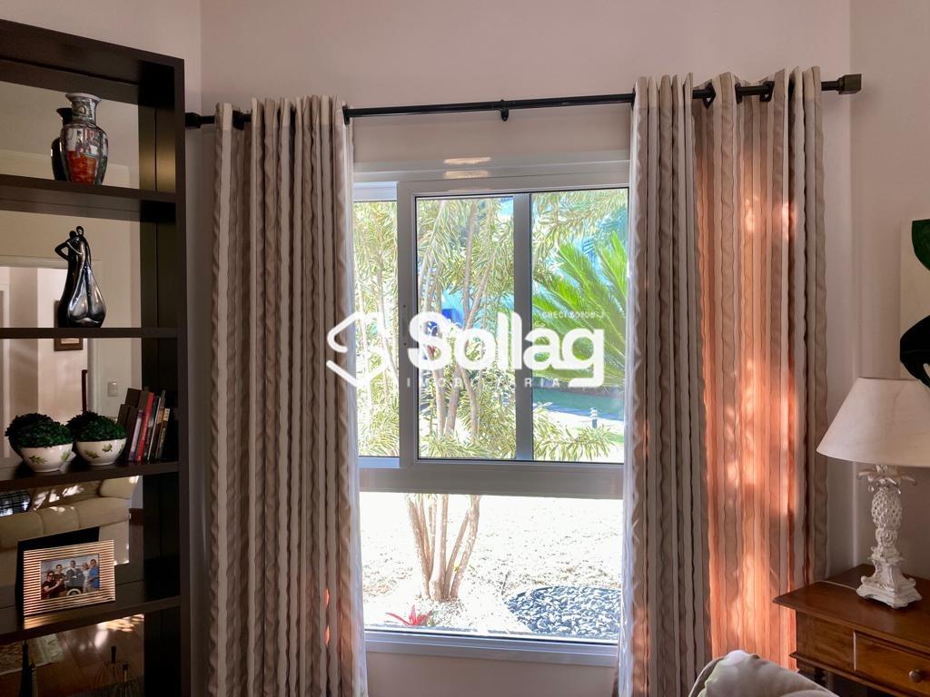 Casa em condomínio à venda no Vale do Itamaracá: 