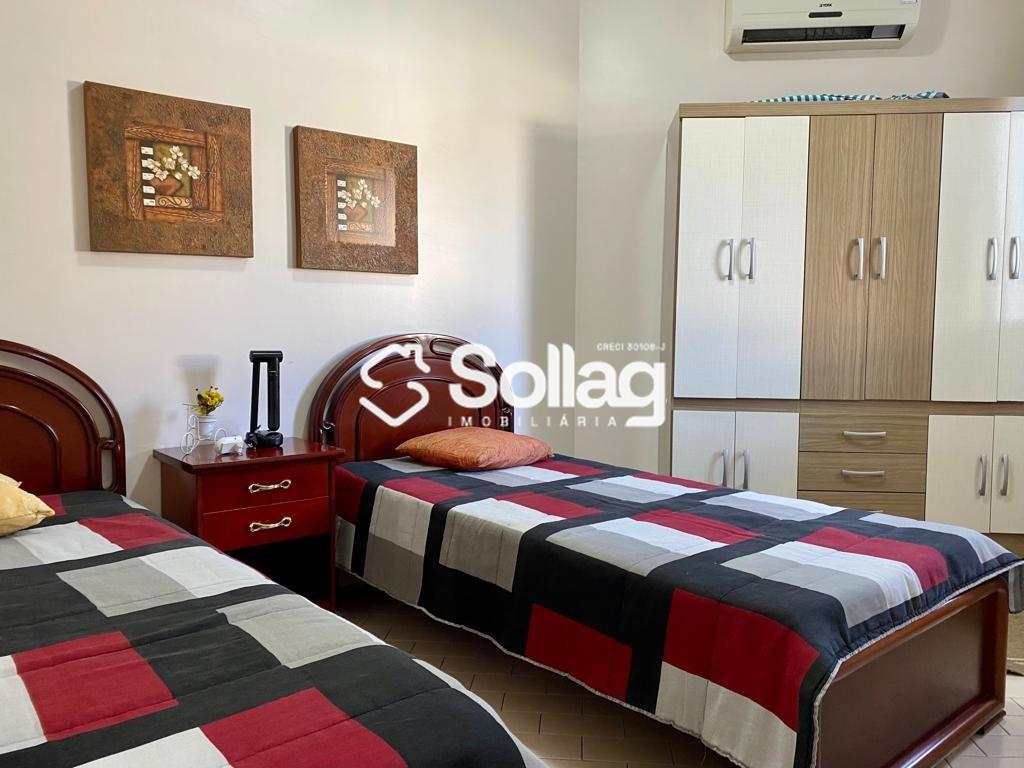 Casa em condomínio à venda no Vale do Itamaracá: 