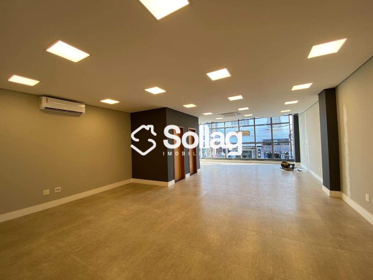 Sala para aluguel no Centro: 