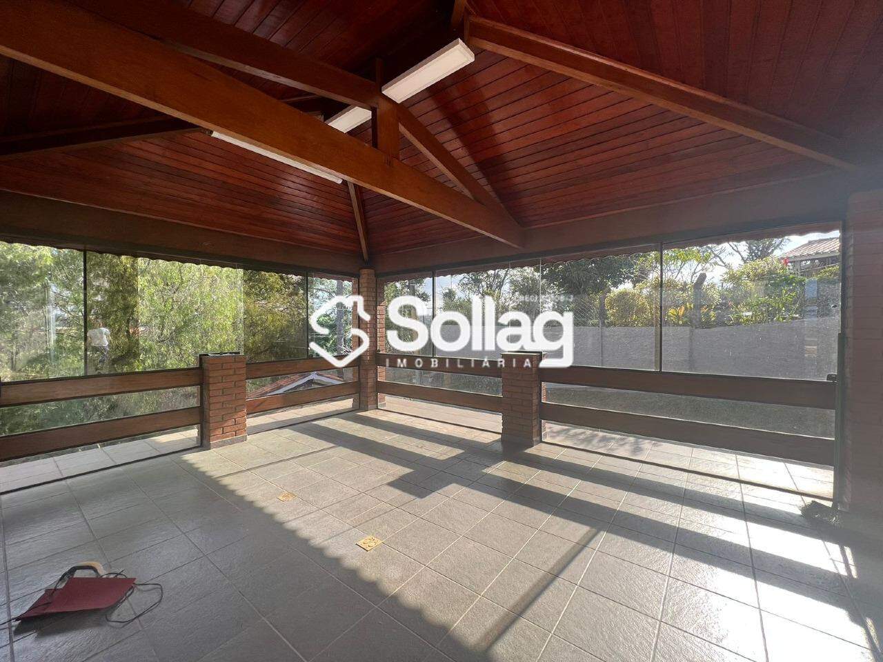 Casa em condomínio à venda no Condomínio Estância Marambaia: