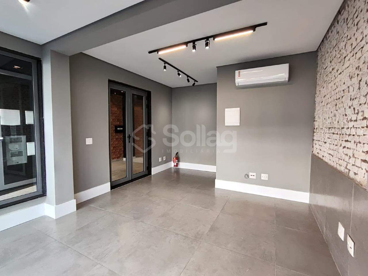 Sala para aluguel no Centro: 