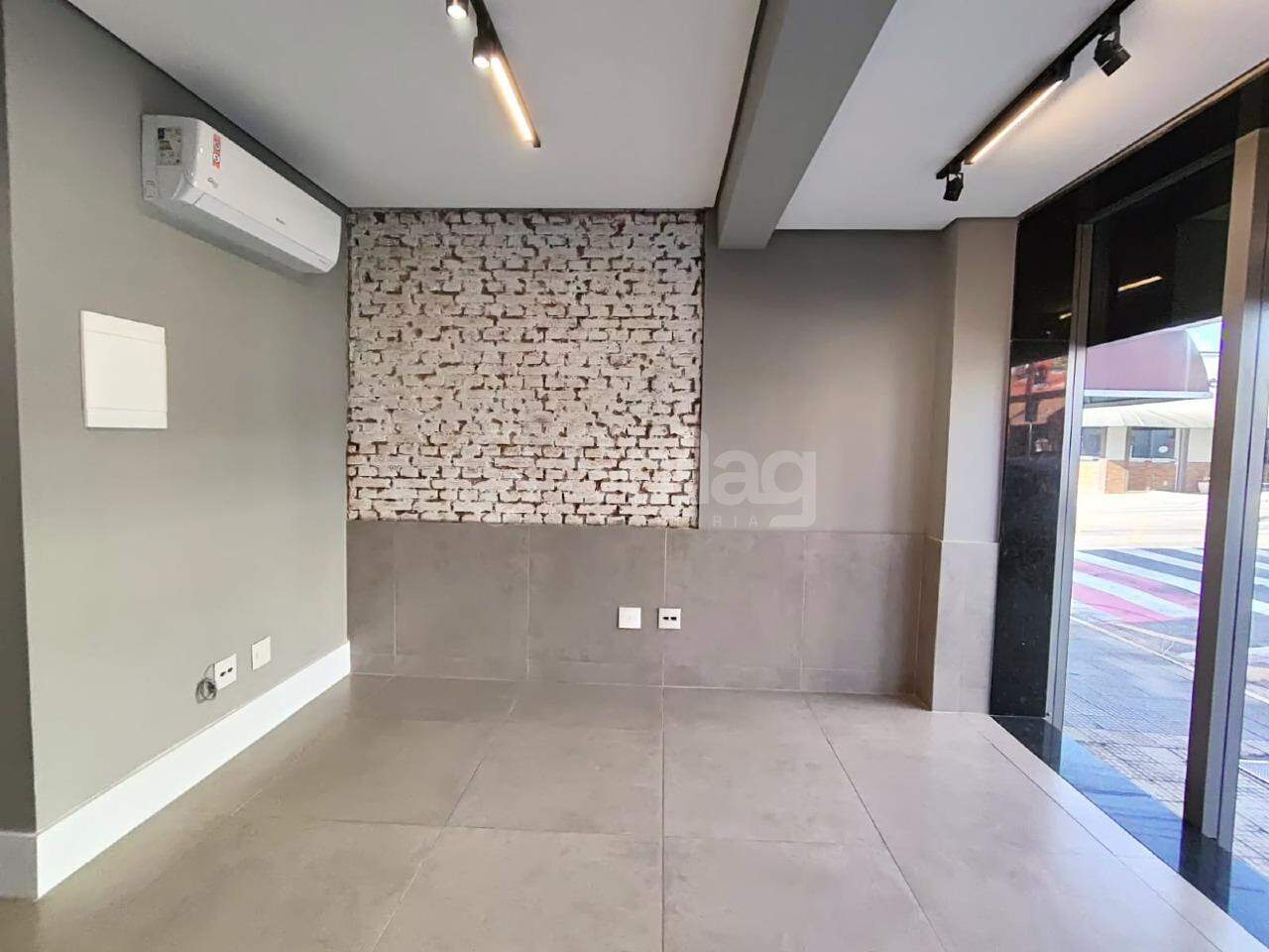 Sala para aluguel no Centro: 