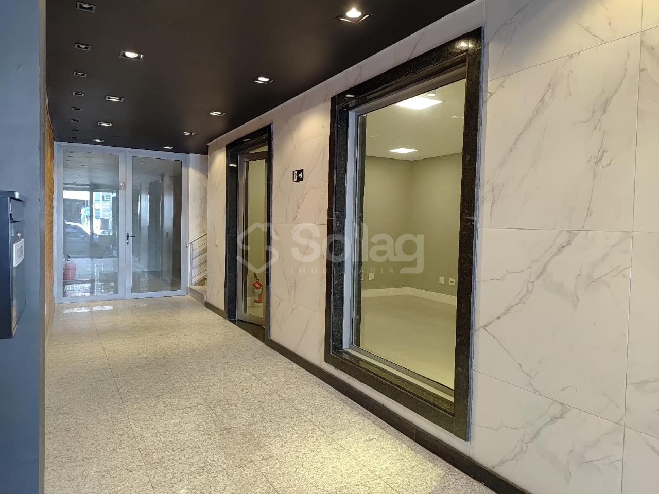 Sala para aluguel no Centro: 