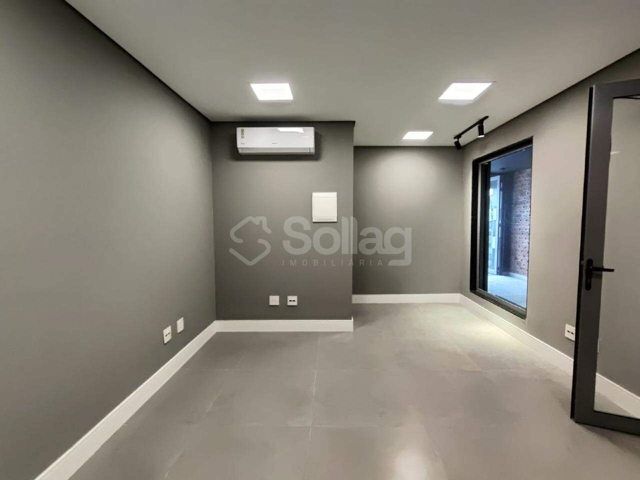 Sala para aluguel no Centro: 