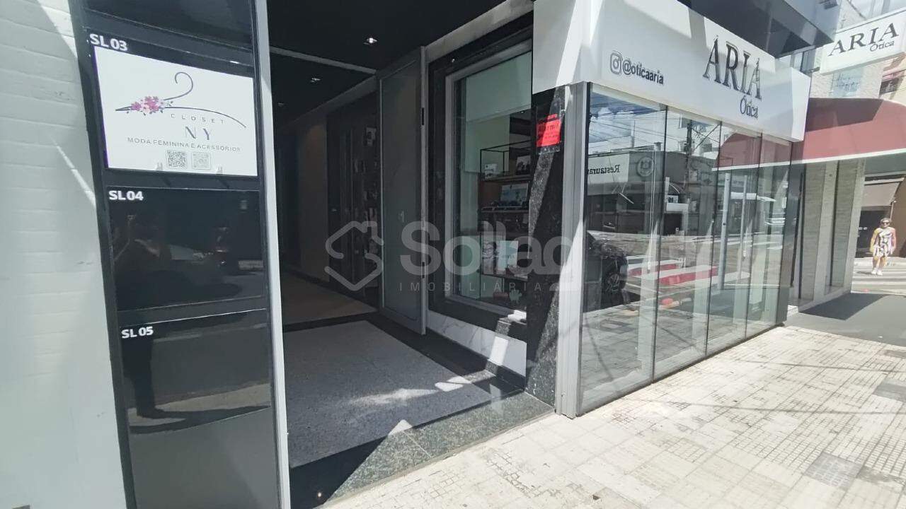 Sala para aluguel no Centro: 