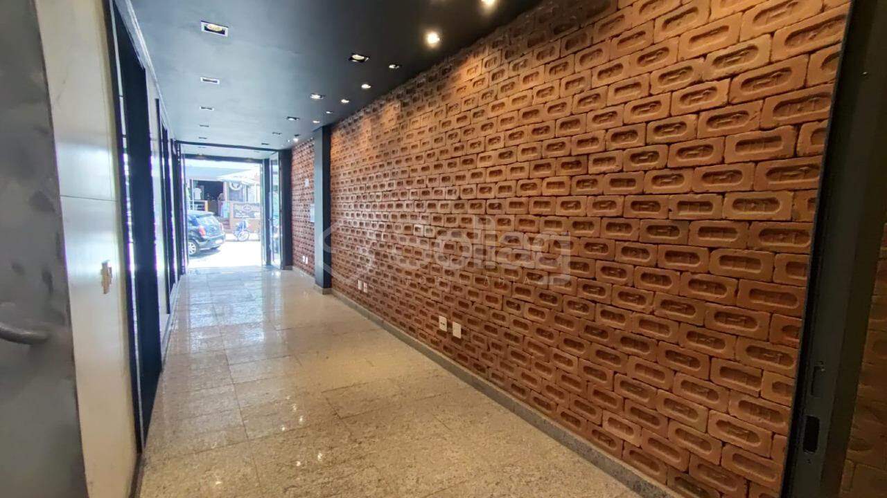 Sala para aluguel no Centro: 