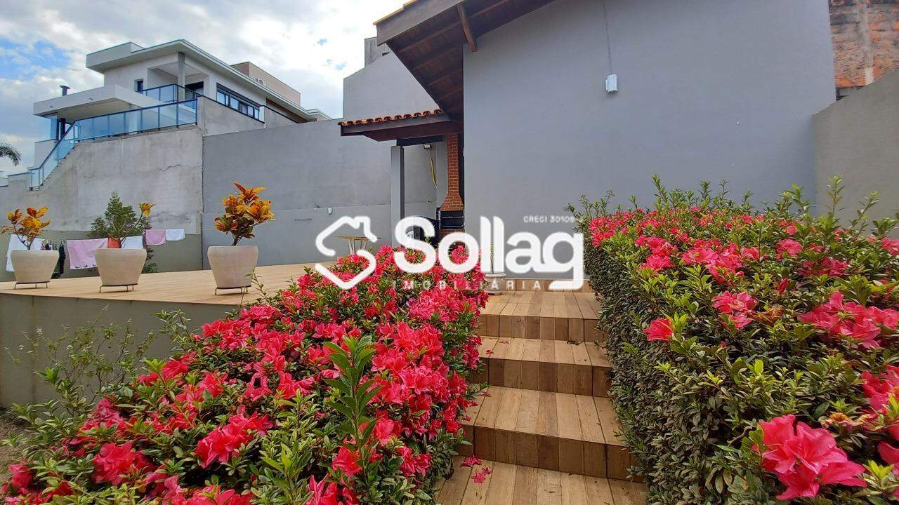 Casa em condomínio à venda no Condomínio Villagio Capriccio: 