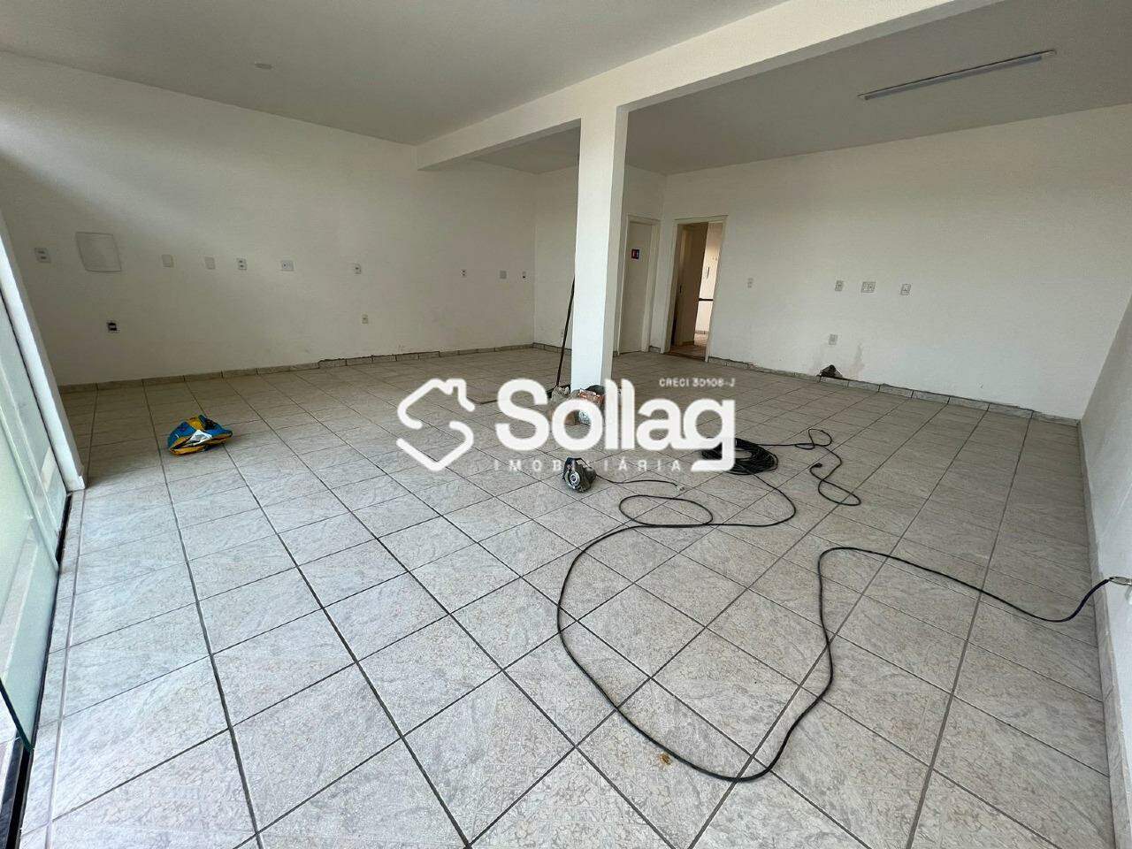 Sala para aluguel no Santa Rosa: 