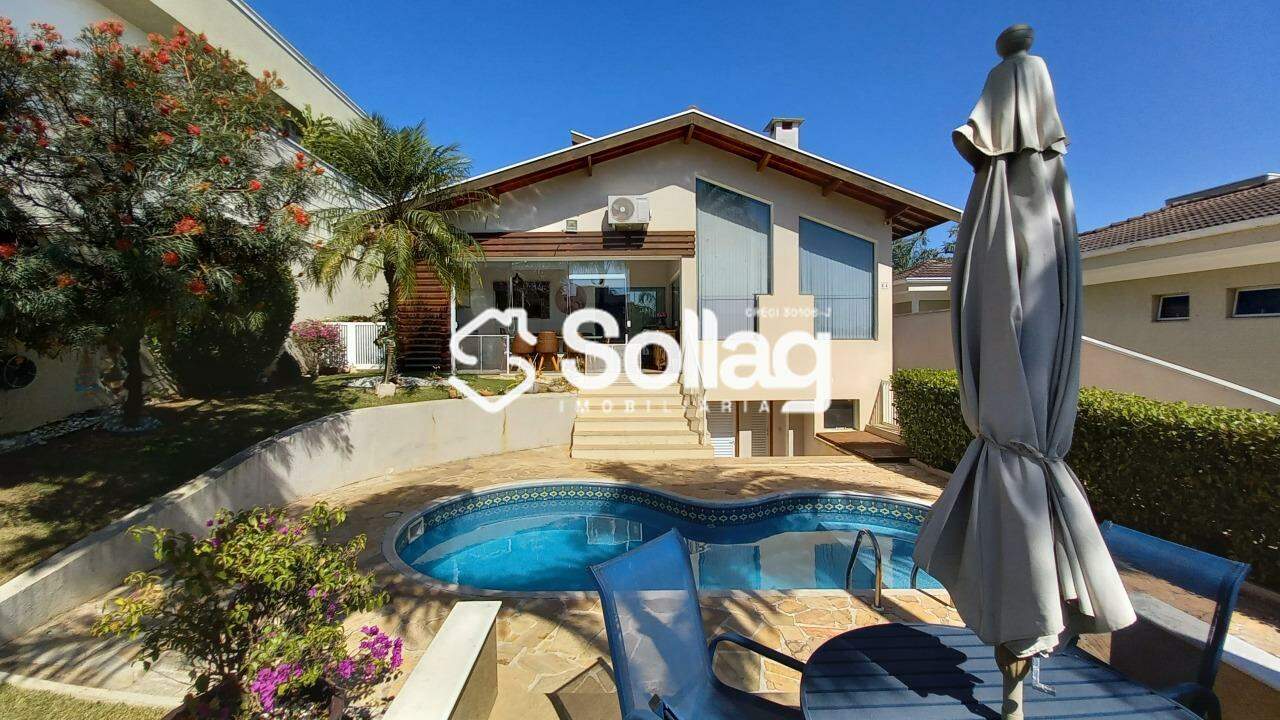 Casa em condomínio à venda no Condomínio Terras de Vinhedo: 