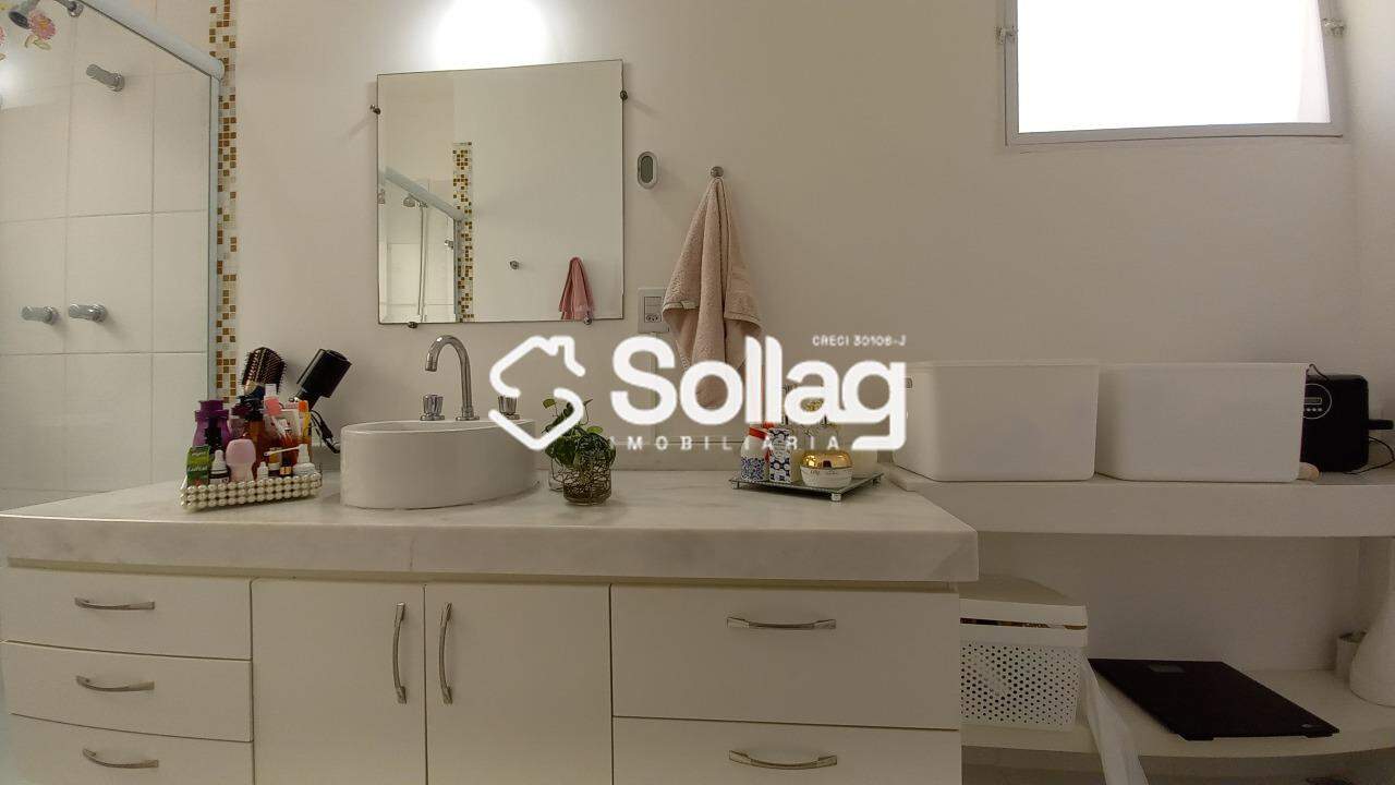 Casa em condomínio à venda no Condomínio Terras de Vinhedo: 