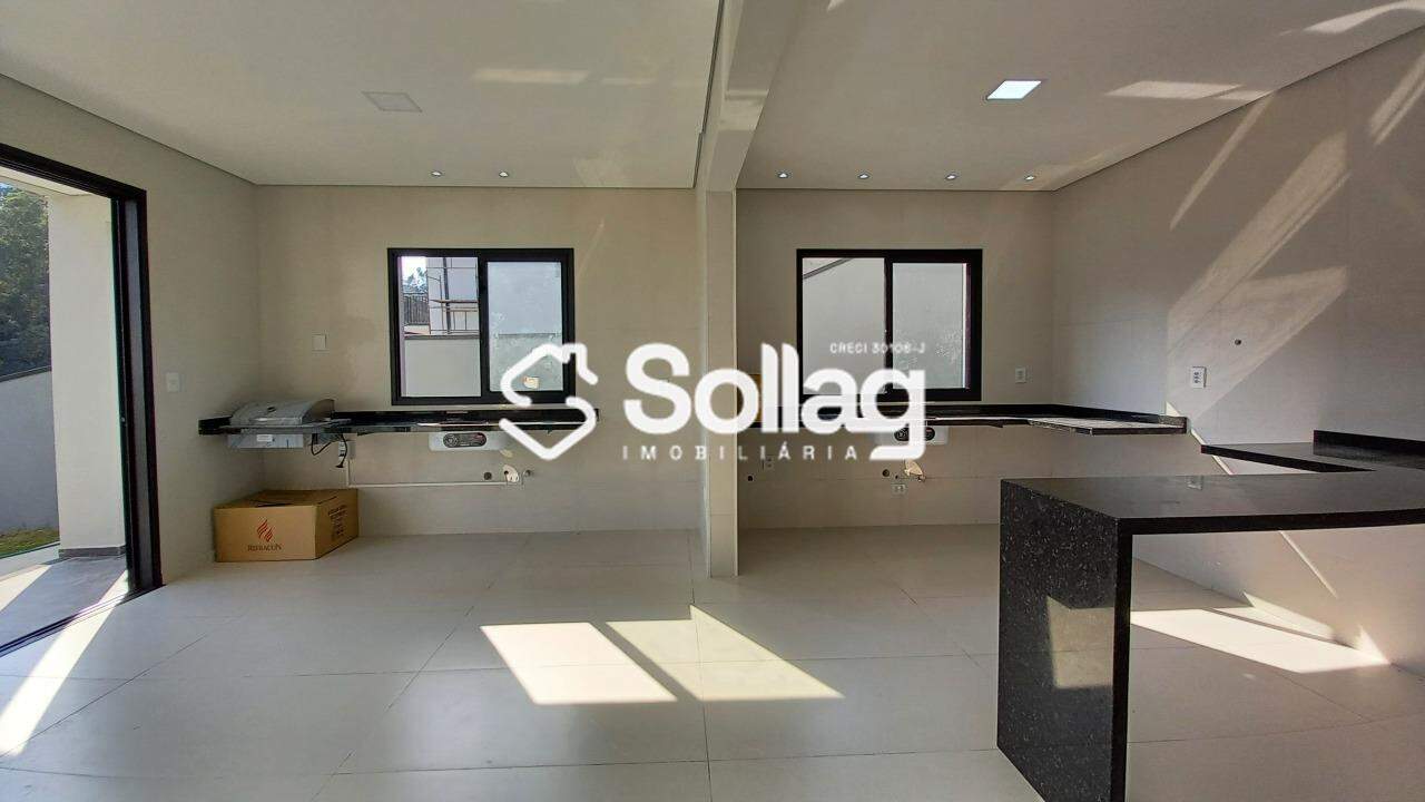 Casa em condomínio à venda no Residencial Jatobás: 