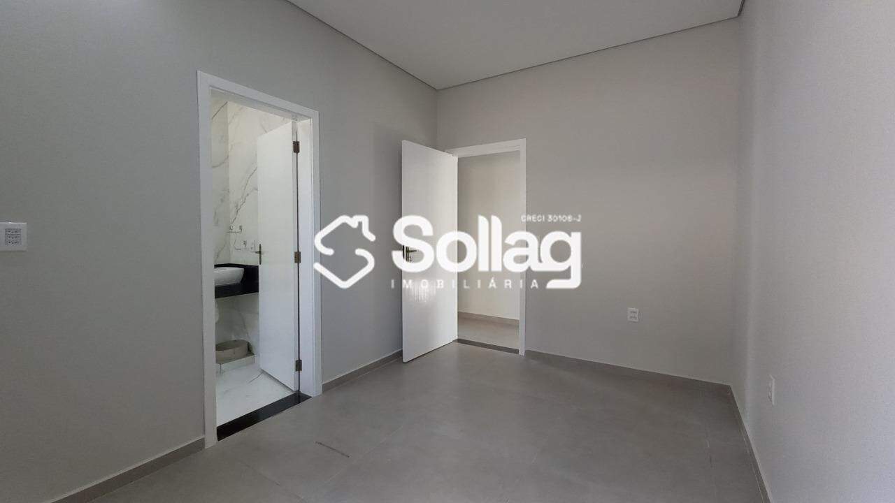 Casa em condomínio à venda no Residencial Jatobás: 