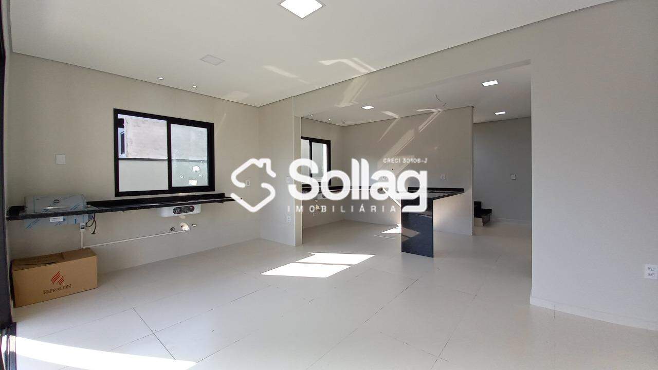 Casa em condomínio à venda no Residencial Jatobás: 