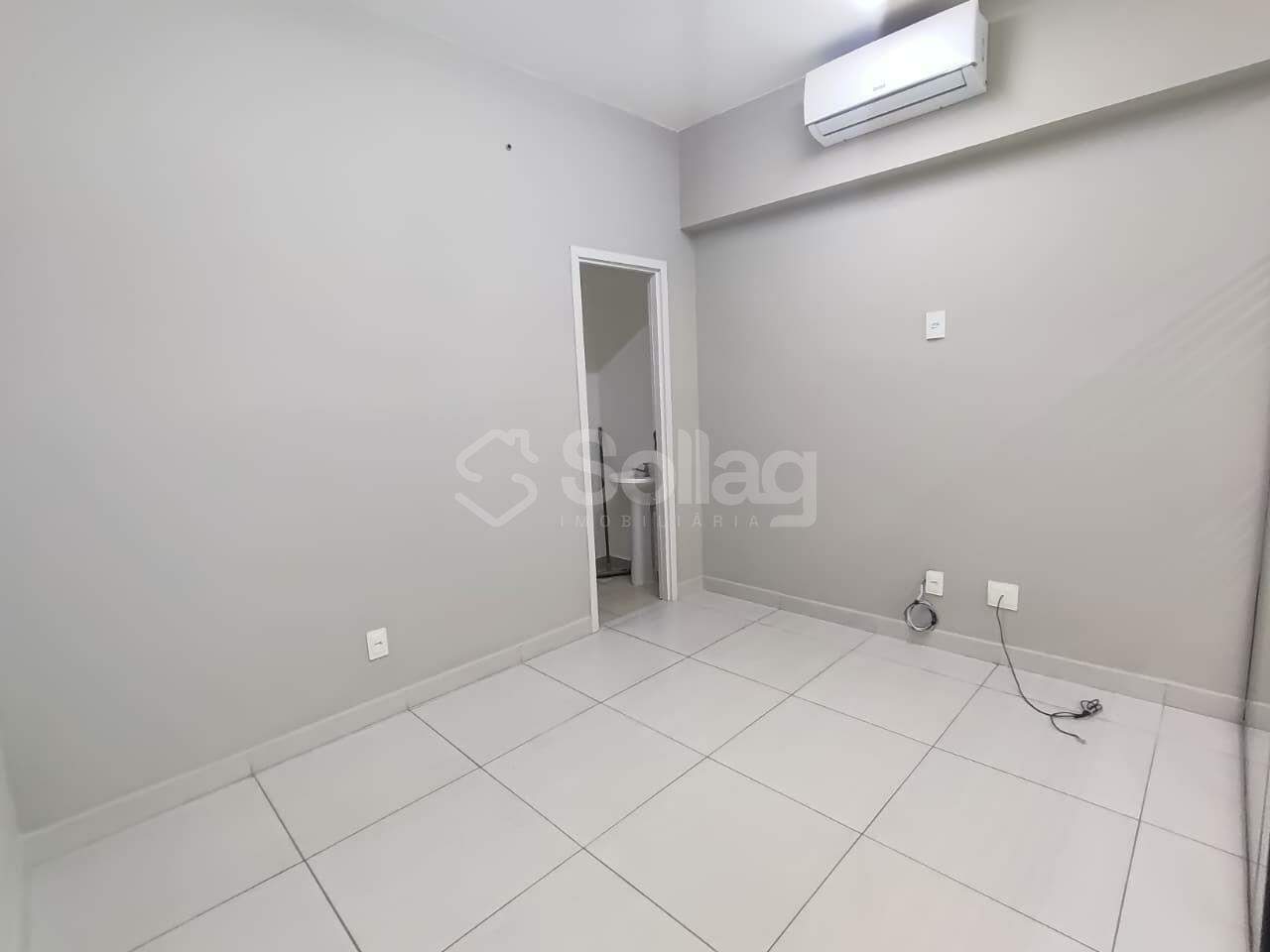 Sala para aluguel no Santa Rosa: