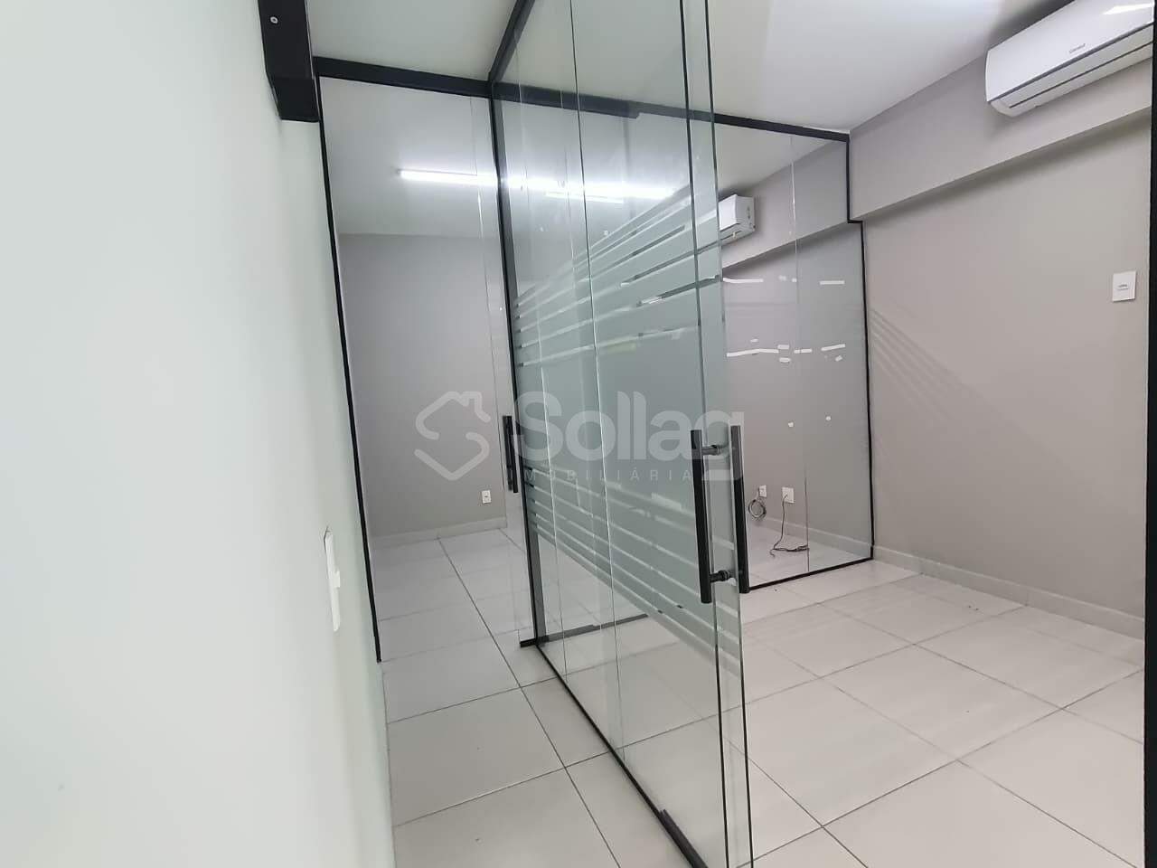 Sala para aluguel no Santa Rosa:
