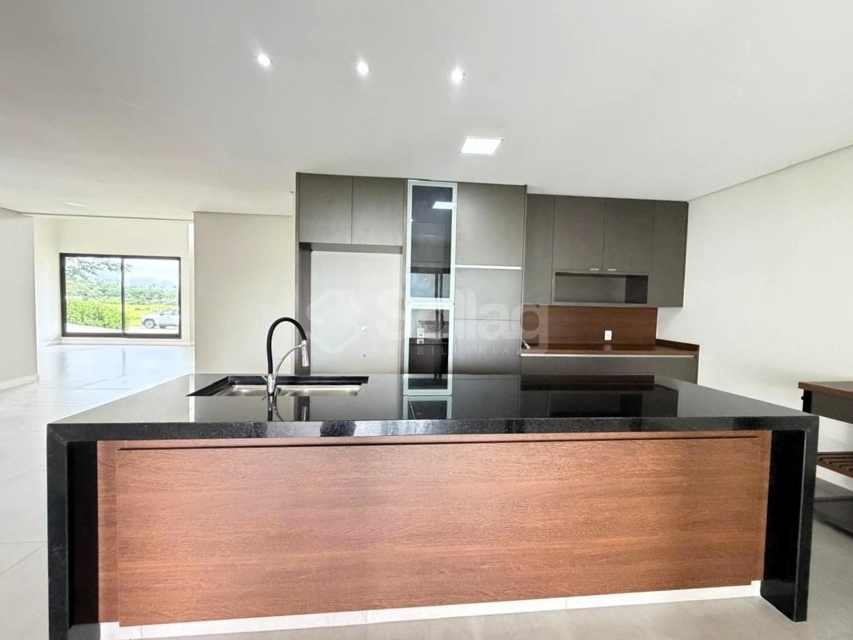 Casa em condomínio à venda no Condomínio Campo de Toscana: 